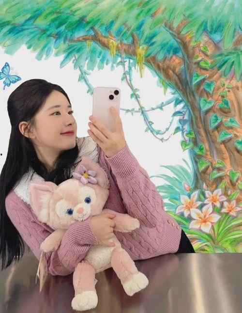 娱乐吃瓜酱玲娜贝儿,娱乐吃瓜酱中的璀璨明星